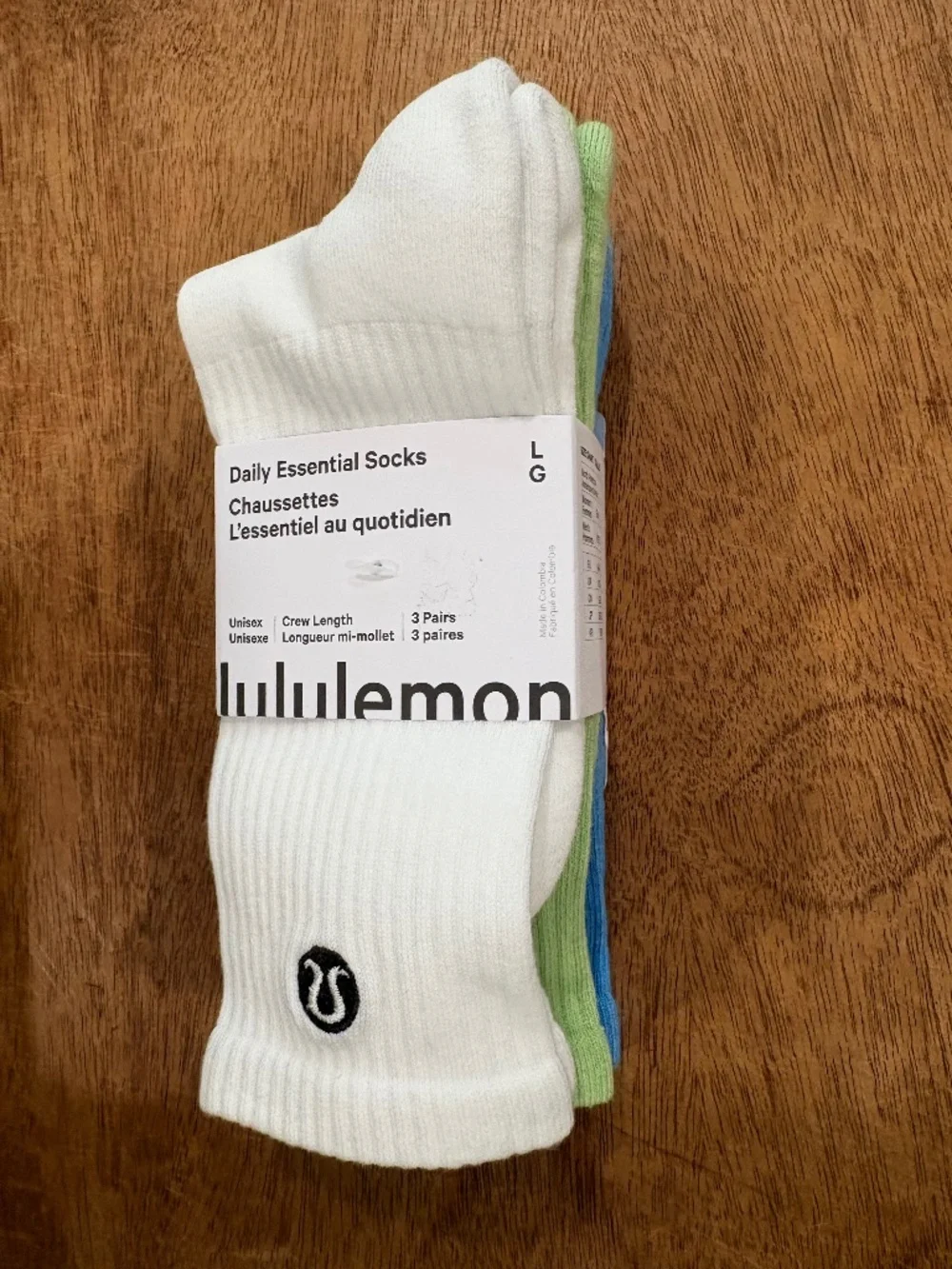 Lululemon unisex daily essential socks crew length 3 pack ColourWhite/Kale Krus